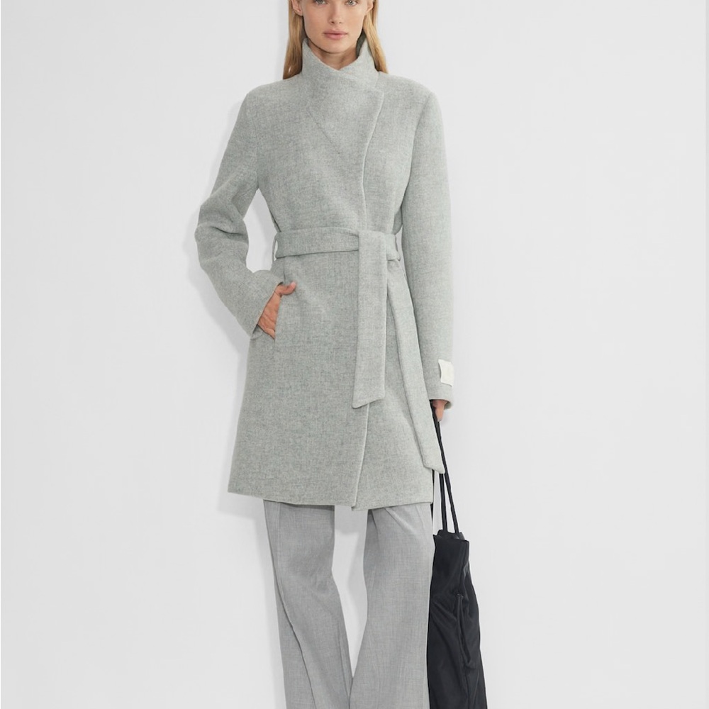 Aritzia Connor belted wool Coat size 2XS NWOT
